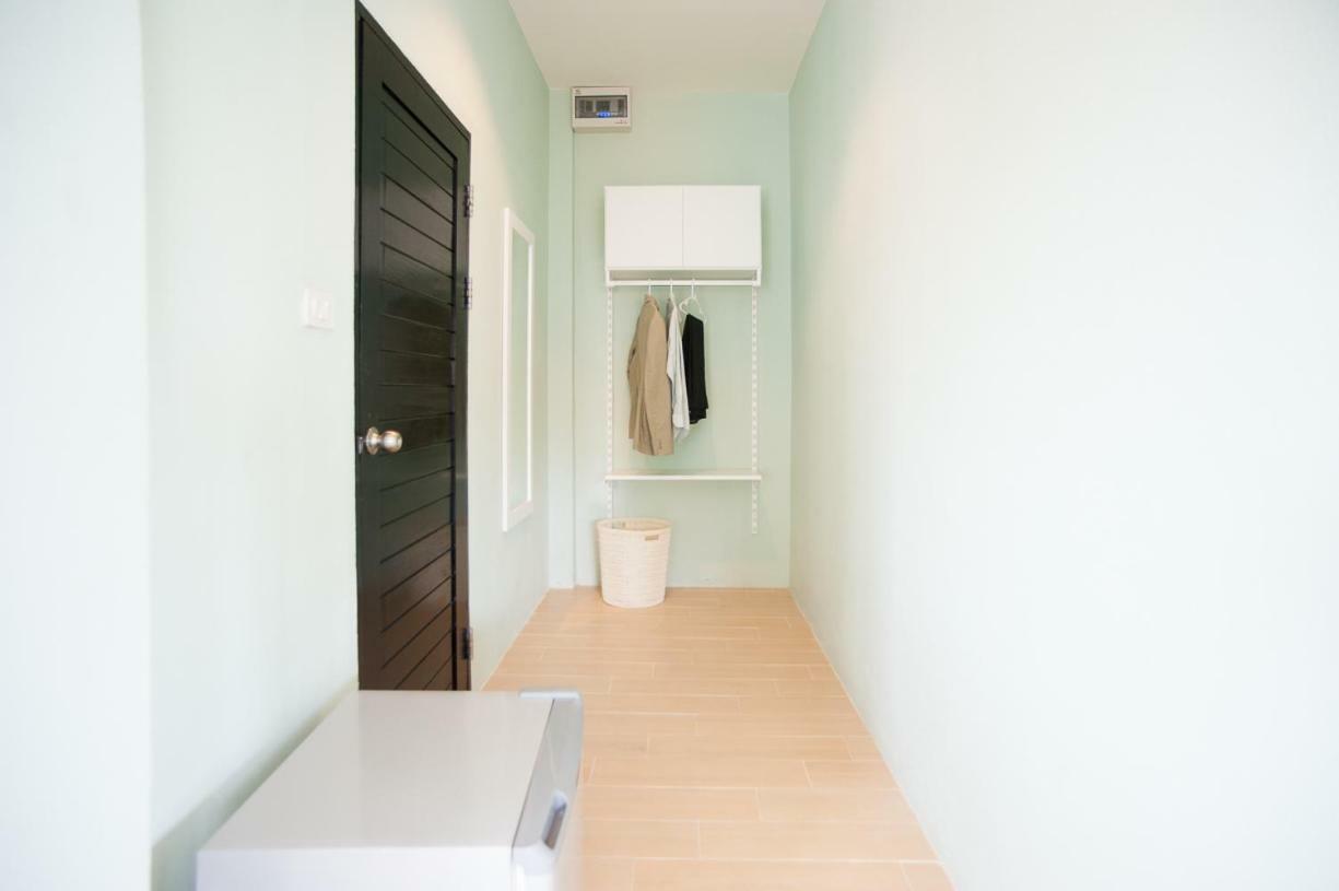 Hostal Baan Ploy In (adults Only)